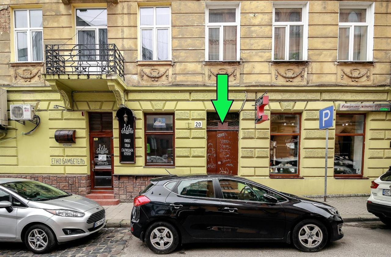 Golden Violin ! Apartments Lviv T Екстер'єр фото