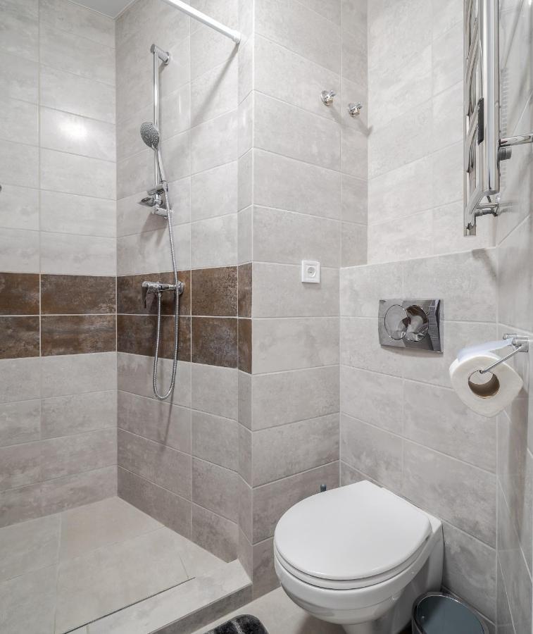 Golden Violin ! Apartments Lviv T Екстер'єр фото