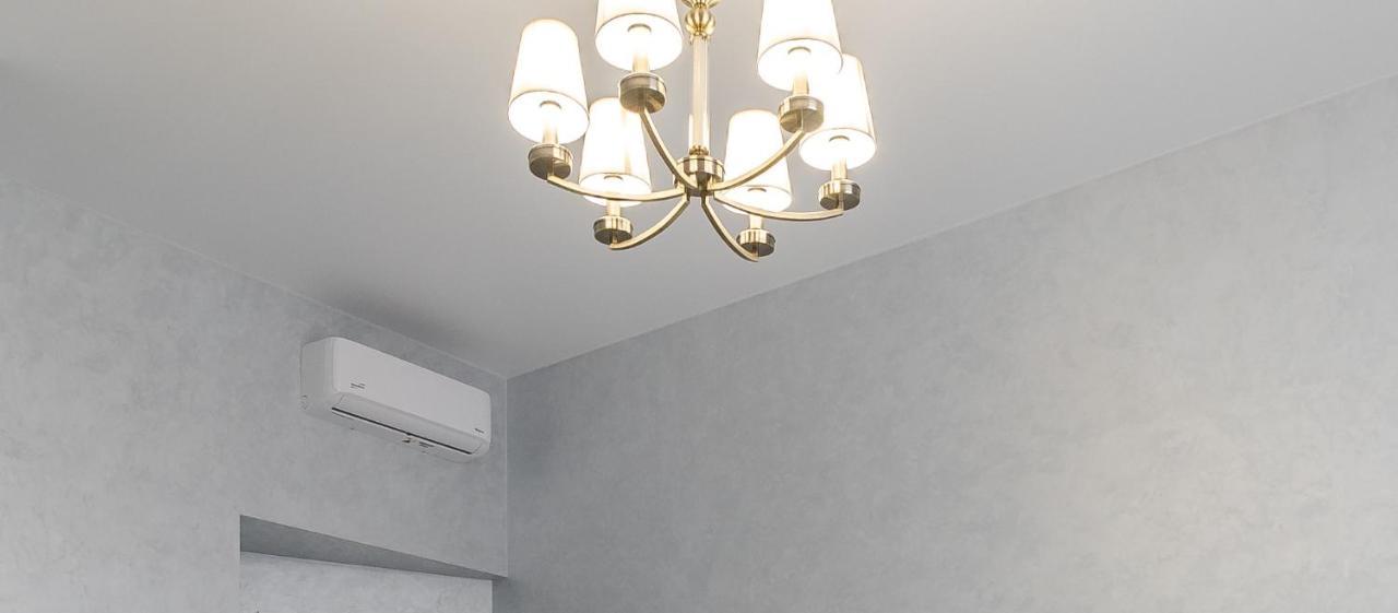 Golden Violin ! Apartments Lviv T Екстер'єр фото