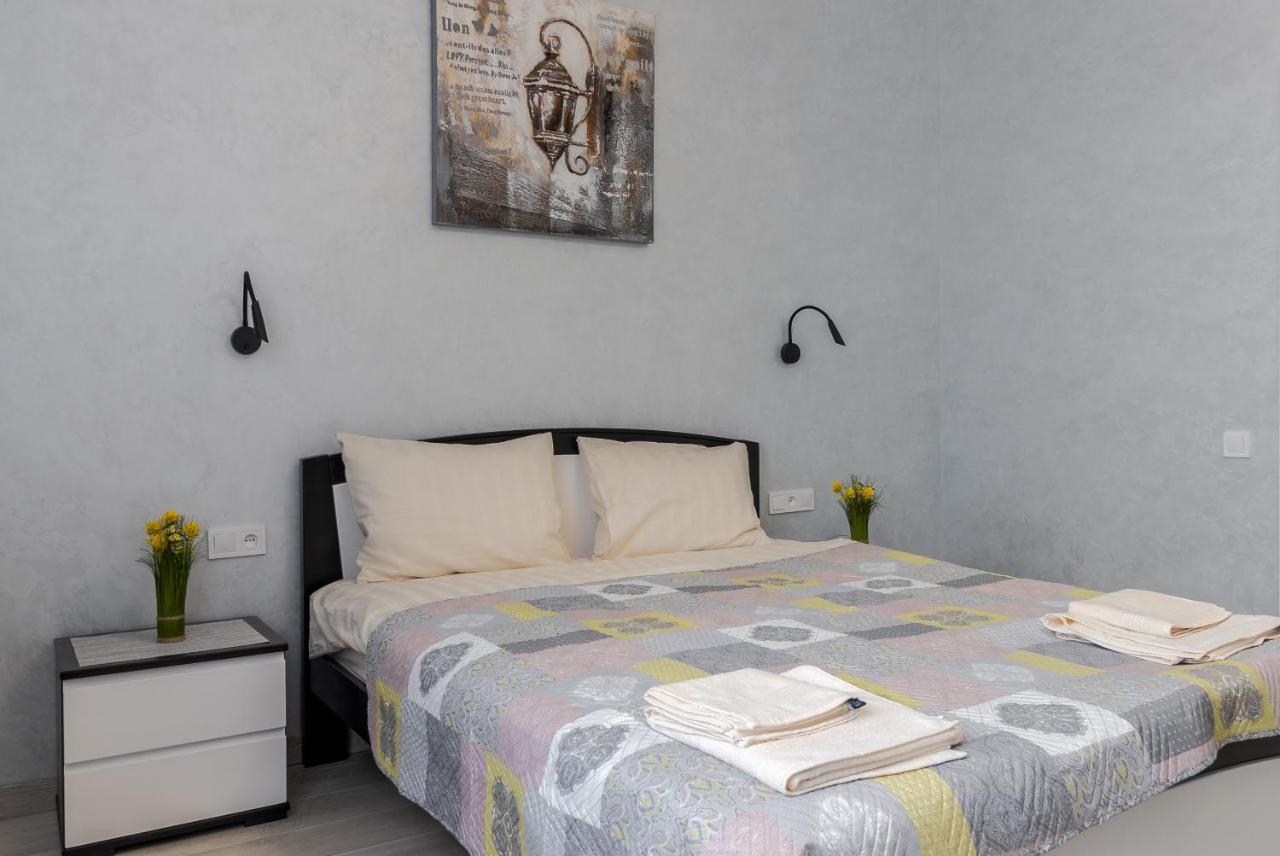 Golden Violin ! Apartments Lviv T Екстер'єр фото