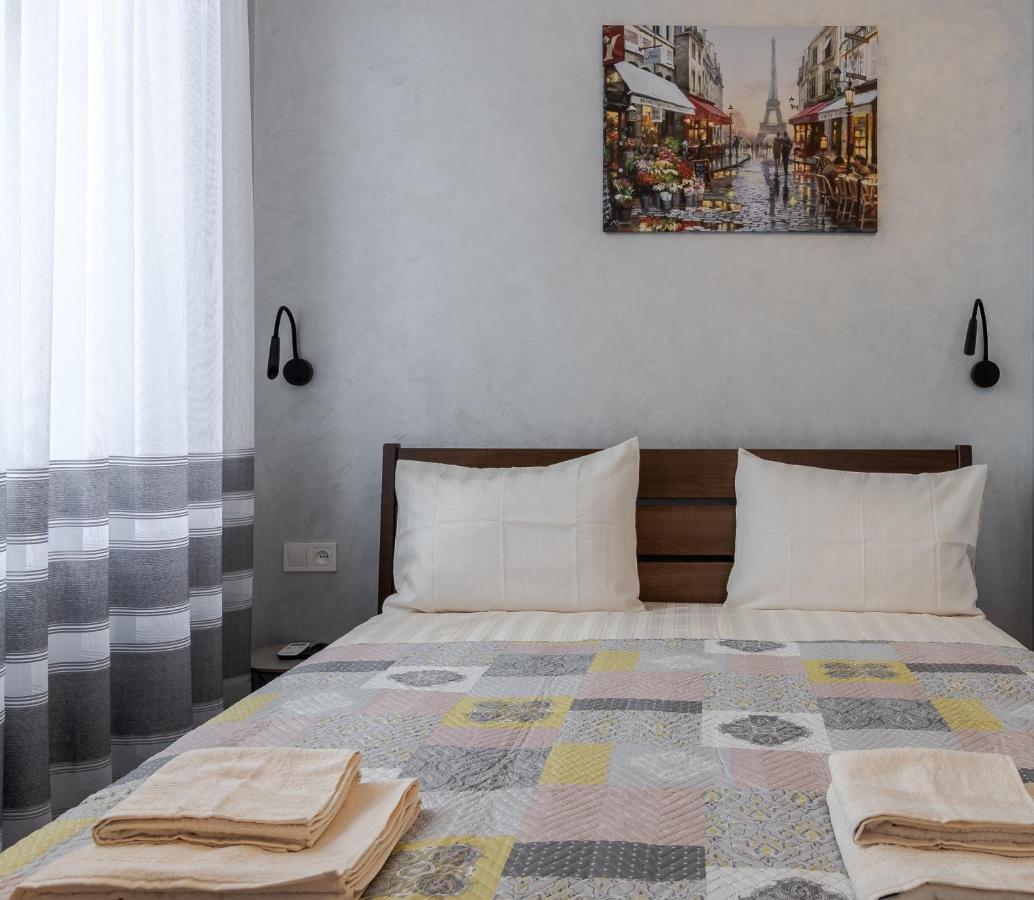 Golden Violin ! Apartments Lviv T Екстер'єр фото
