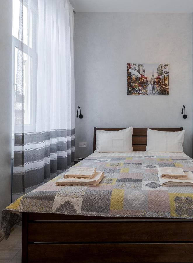 Golden Violin ! Apartments Lviv T Екстер'єр фото