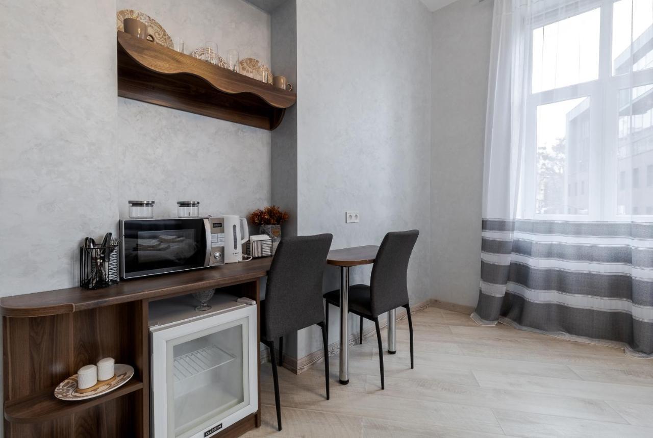 Golden Violin ! Apartments Lviv T Екстер'єр фото